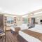 Microtel Inn & Suites by Wyndham Franklin - فرانكلين
