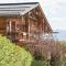 Chalet-F Chalet-F