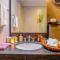 Hostie Aadhya-Luxury Condo near Golf Course Road Gurgaon