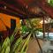 Howler Monkey Hotel