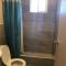 1 BEDROOM / 1 BATH . PRIVATE APT. FREE WIFI, INTERENT & PARKING