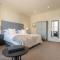 The George Hotel