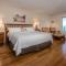 Little Sur Inn