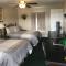 Longhouse Lodge Motel - Watkins Glen