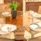 2 BEDROOM / 1 BATH ONLY 5 MINUTES AWAY FROM BANK OF HAWAII