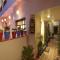 Taj Haveli Hotel Agra - Walkable Distance From Taj Mahal