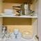 Ensuite Apartment with small Kitchenette, Private Bathroom and Parking