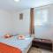 Apartments Salak