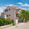 Foto: Apartments by the sea Postira, Brac - 15242 3/35