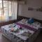 Sunny House Family Complex