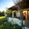 The Country Guesthouse