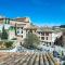 Owl Booking Villa Padrina - Walking to the Old Town