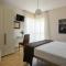 Vialeromadodici Rooms & Apartments