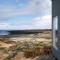 Hvassahraun Cabin by the Sea - 沃加尔