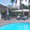 Sweet little house - private pool