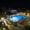 Kavos Plaza Hotel