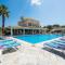 Kavos Plaza Hotel