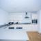 PRESTIGE 2 BED BALCONY APARTMENT - Abbey Wood