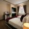 Serenity Diamond Hotel