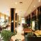 Sea Garden Hotel