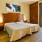 Hotel Monarque El Rodeo