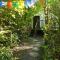 Larkhill Tipis and Yurts - 卡马森
