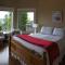 Bella Luna Bed and Breakfast - West Kelowna