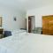 Revekka Rooms