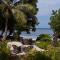 Le Repaire - Boutique Hotel & Restaurant