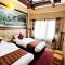 Hotel Forest Lake Backpackers Hostel