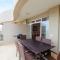 Ballito Manor View 605 - With Generator