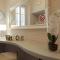 Arie Romane Guesthouse