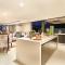 Azamare Guest House