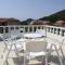 O Pyrgos Accommodations - Panormos