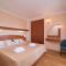Apartments by the sea Barbat, Rab - 4967