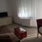 Holiday Wing Apartment 2