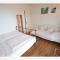 Cosy, sea view apartment Porat