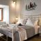 Gavrions Nest - Premium Cycladic Studio