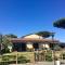 Small cottage with aircon, private terrace and garden - 2000m from the beach by ToscanaTour