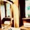 PIPPOS LITTLE RESORT/2