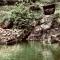 PIPPOS LITTLE RESORT/2