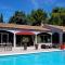 Hotel Les Mazets Des Roches