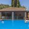 Villa Birlis