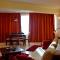 Summerland Lake Apartment