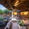 Lush Private Game Lodge - Pilanesberg