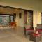 VILLA CAHAYA Perfectly formed by the natural surrounding and Balinese hospitality