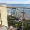 Panoramic sea views, sleeps 4, Torquay