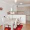 Foto: Modern Terrace Apartment Smederevo 15/50