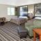 Super 8 by Wyndham Richlands/Claypool Hill Area