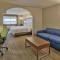 Holiday Inn Express & Suites Portales, an IHG Hotel